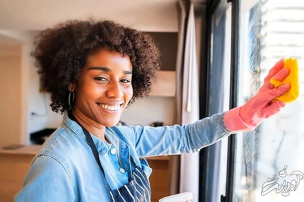 پاک کردن شیشه